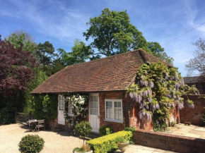 Charming one bedroom cottage